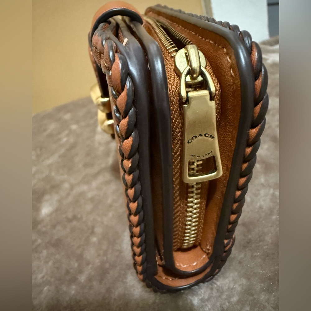 Coach Tabby  Wallet with. Braid Trim - Picture 5 of 6